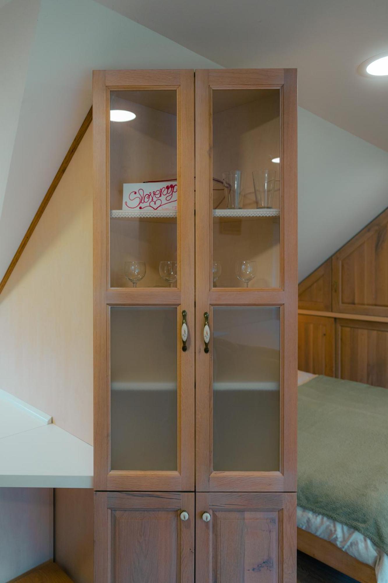 Апартаменты Country Retreat, Near Ljubljana City, Apartma Na Vasi, Blizu Mesta Ljubljana Медводе Экстерьер фото